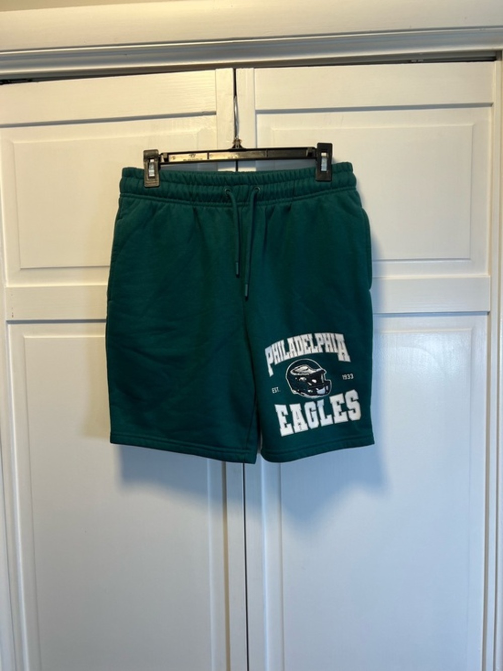 NFL Primark Philadelphia Eagles Shorts Size Men’s Small Color Green